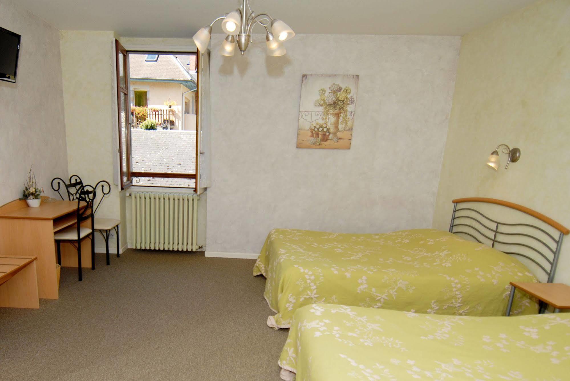 Hotel George Montmélian Dış mekan fotoğraf